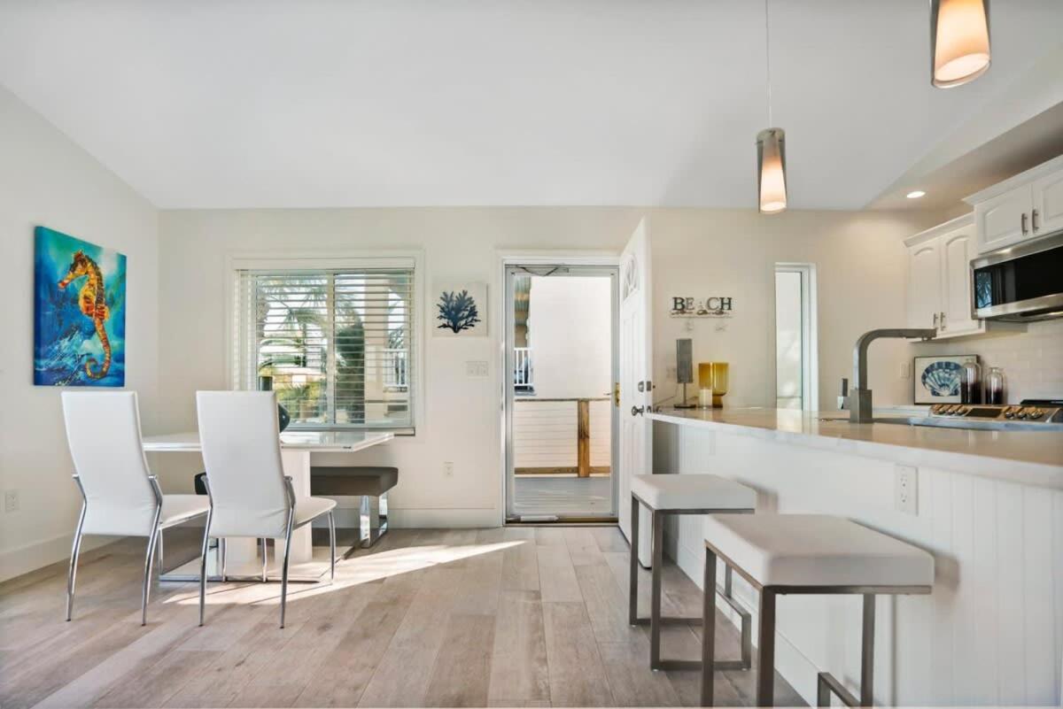 Ocean Views Retreat! Renovated Apt With Beach Bikes! St. Augustine Exteriör bild